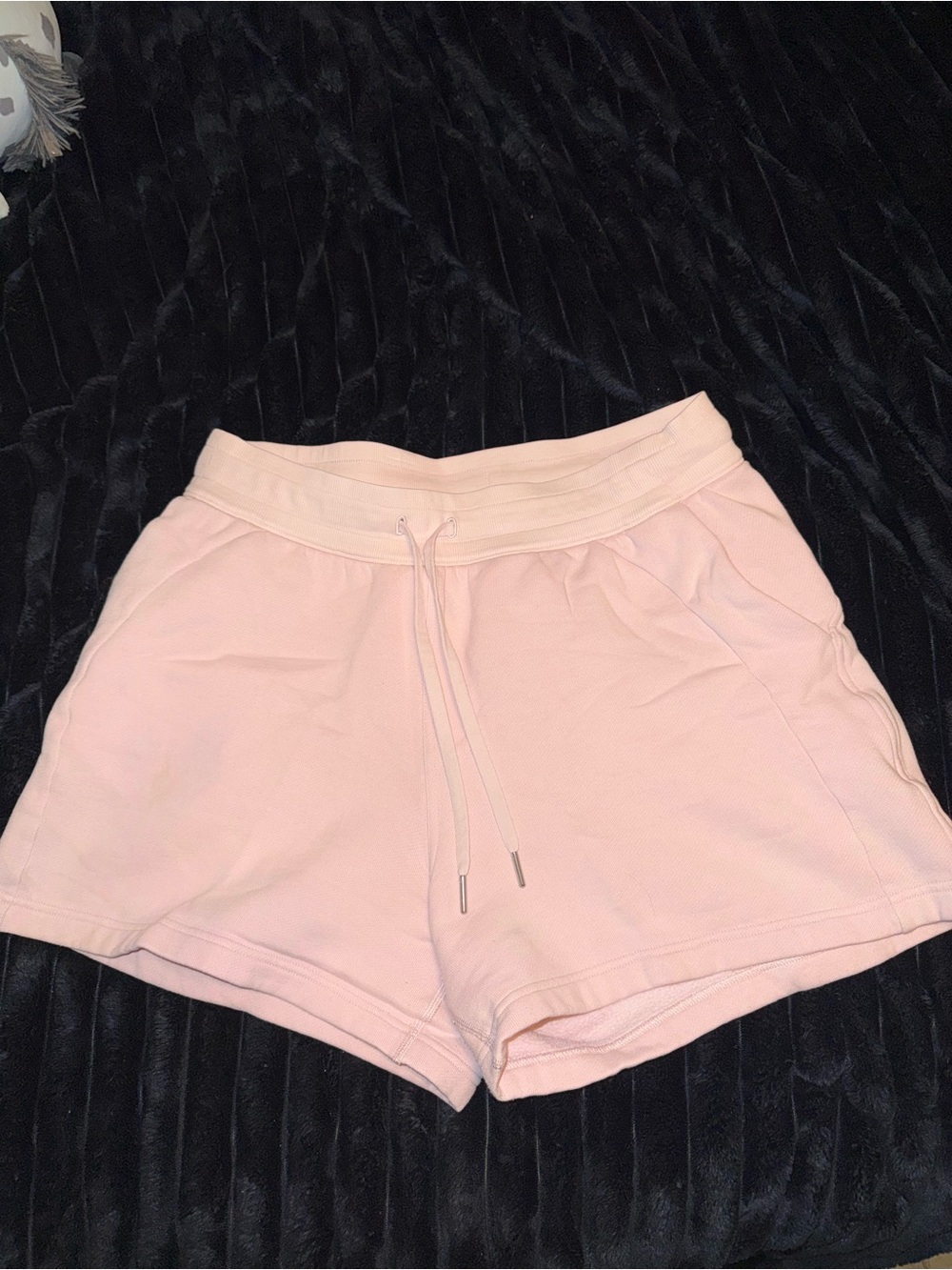 Lululemon Women's Scuba Comfy Pink Drawstring Lounge Shorts